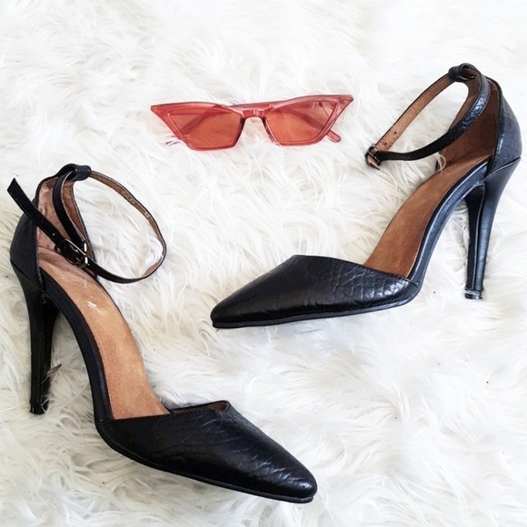 Free People Shoes - Free People KOBE husk Ibiza nights heel size 9